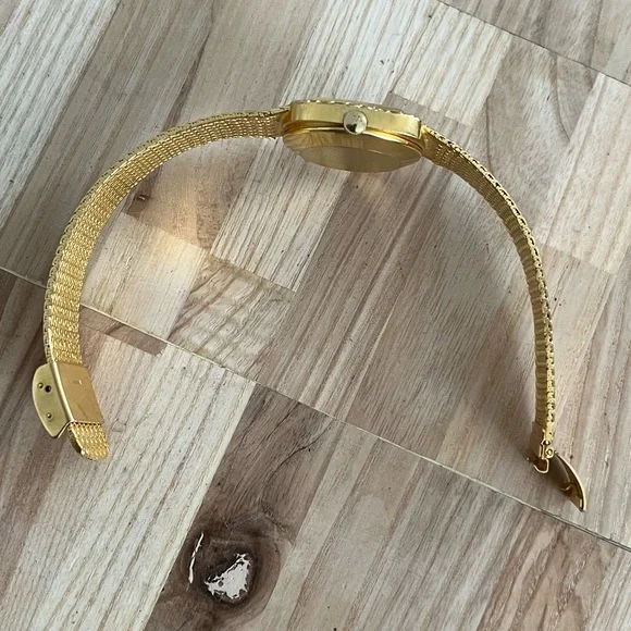 Geneva Electra Diamond Ladies Watch Gold Tone Weave Bracelet Gold Square Dial Geneva | Accessories | Geneva Electra Diamond Ladies Watch  main image 3